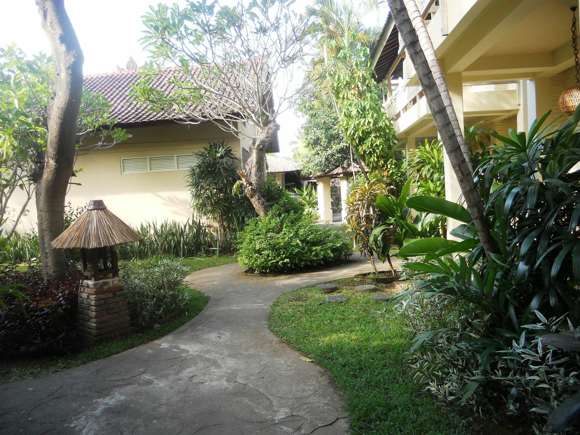 Bali Lovina Beach Cottages Buleleng  Bagian luar foto